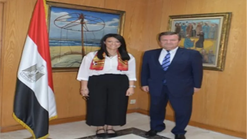 وزيرة السياحة تستقبل السفير الأوكرانى لمناقشة أوجه التعاون بين البلدين