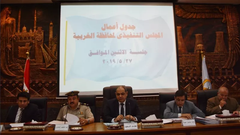 محافظ الغربية٠٠اتخاذ إجراءات الحجز الادارى لتحصيل مستحقات المحافظة والتى بلغت ٥٤ مليون جنيه
