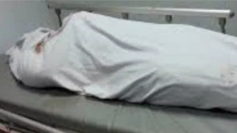 استخراج جثة سائق ظلت محتجزة لساعات داخل سيارة ملاكي بالأسكندرية الزراعي
