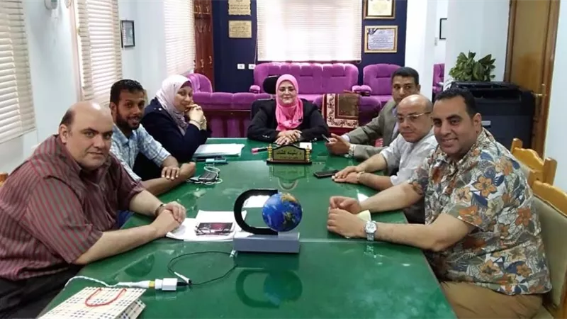 فرحة الطلاب لإمتحان الفيزياء إلكترونيا بكفر الشيخ