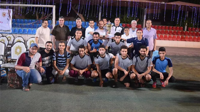 فوز فريق رئيس جامعة سوهاج بكأس الدورة الرمضانية السادسة..صور