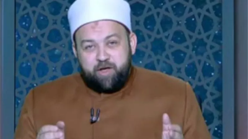 أثر الاستغفار فى حياتنا.. فيديو