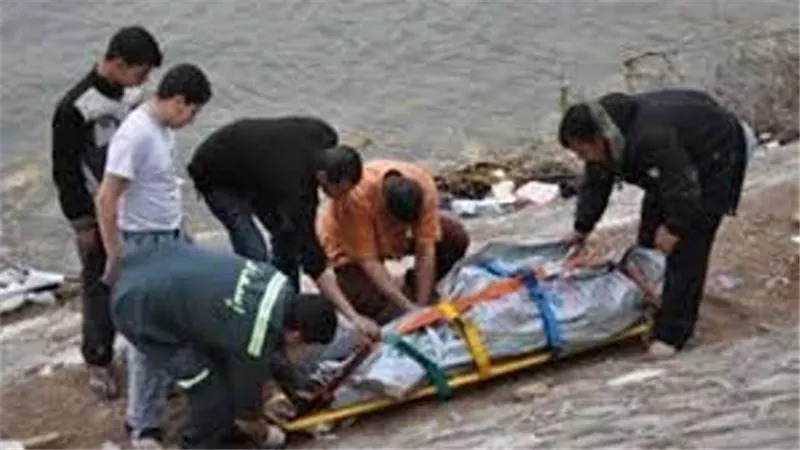 انتشال جثة شاب غرق في ترعة الحاجر بالبحيرة