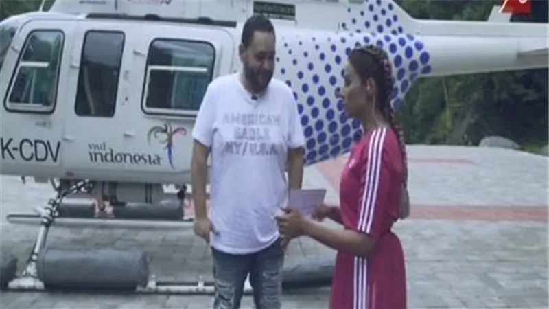 رامز جلال يسخر من احمد رزق .. 