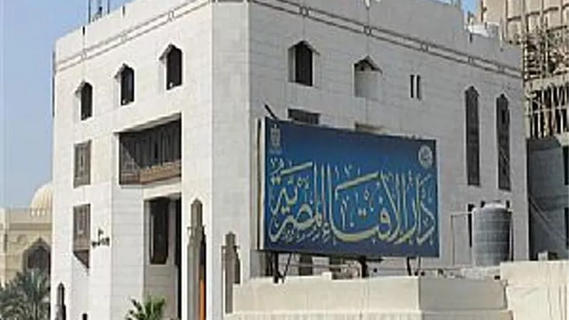 هل يجوز للمستحاضة الصلاة وقراءة القرآن؟