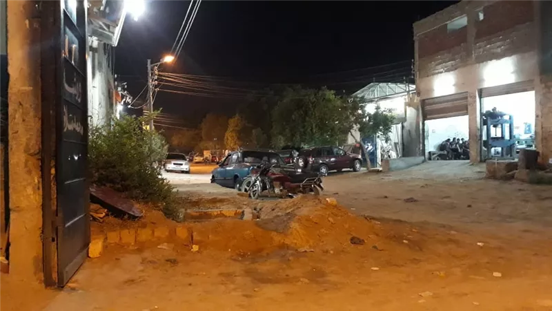 استجابة لما نشر تركيب ٣١ كشاف بلمبات الليد لإضاءة المنطقة الصناعية بالوادى الجديد.