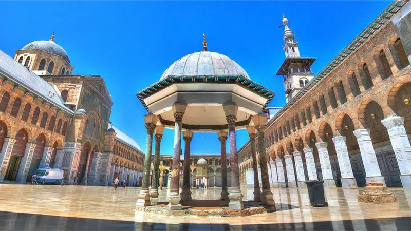 الجامع الأموي .. أول مسجد ظهر فيه المحراب مدحه المؤرخون والأدباء عبر العصور