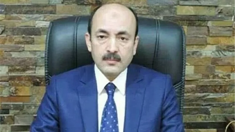 عروس تتخلص من زوجها بتمزيقه بالطعنات أثناء نومه.. صور
