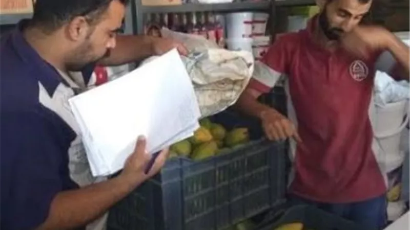 صحة الشرقية تضبط ٤ أطنان أغذية بمصنع حلويات ببلبيس