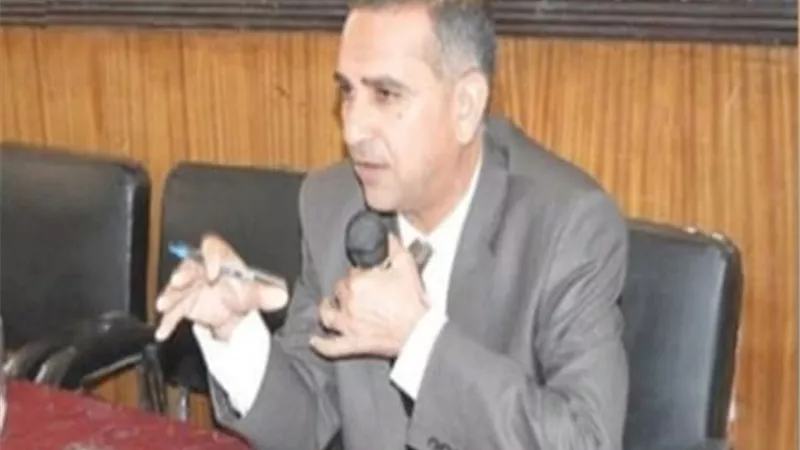 إسترداد ١٤ فدان زراعى بالإزالة الجبرية بالوادى الجديد