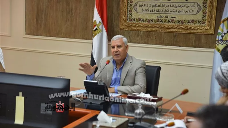 محافظ مطروح يتابع استعدادات امتحانات الثانوية العامة