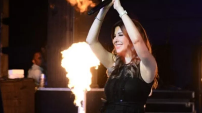 نانسي عجرم تشعل الاجواء في مصر الجديدة في سهرة رمضانية تضمنت اشهر اغنياتها