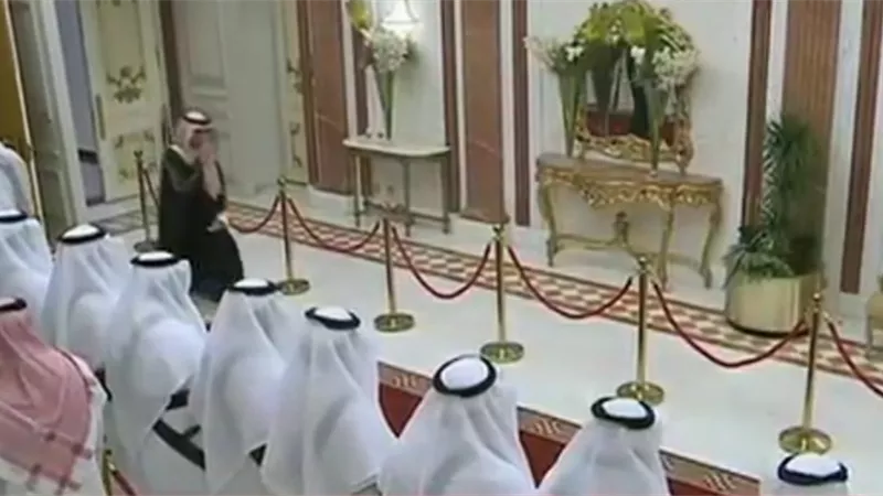 العاهل السعودي يستقبل رؤساء وقادة الدول بمقر انعقاد القمة الاسلامية..صور