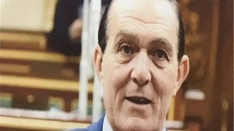 برلماني: إنشاء وحدة صحية بدائرة الصف لتوفير سبُل الرعاية للمرضي .. بالمستندات