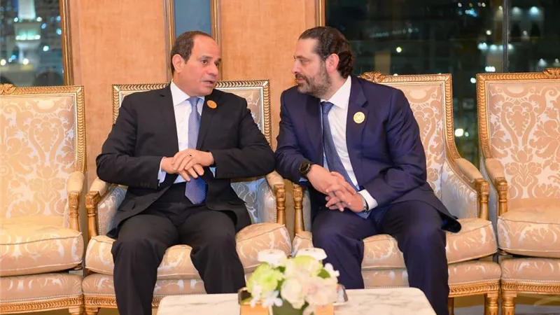 الرئيس السيسي يلتقي الحريري .. وتشاور متبادل لعدم ترك المجال أمام قوى خارجية للعبث بالسلم المجتمعي للعرب
