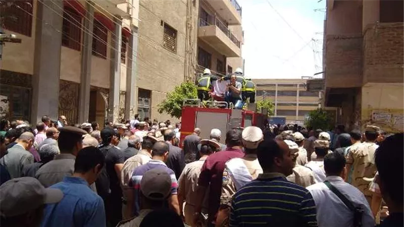 في جنازة مهيبة.. تشييع جثمان معاون مباحث أبو حماد بمسقط رأسه بسنهوت 