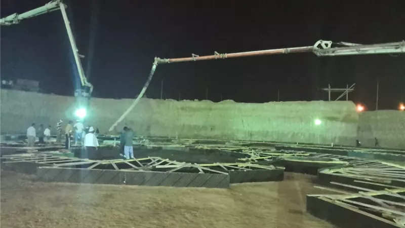 بدء صب الخرسانة العادية لأساسات مستشفى الأورمان لعلاج أطفال الصعيد بالمجان