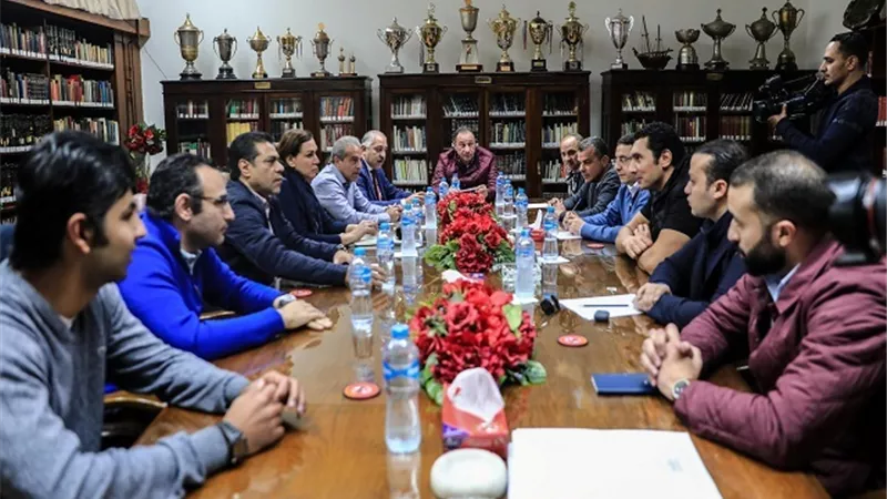 مدير النشاط الرياضى ينضم لاجتماع مجلس ادارة الاهلى