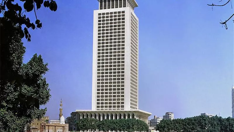 الخارجية تدعو المسافرين الي تنزانيا تجنب استخدام الاكياس البلاستيك