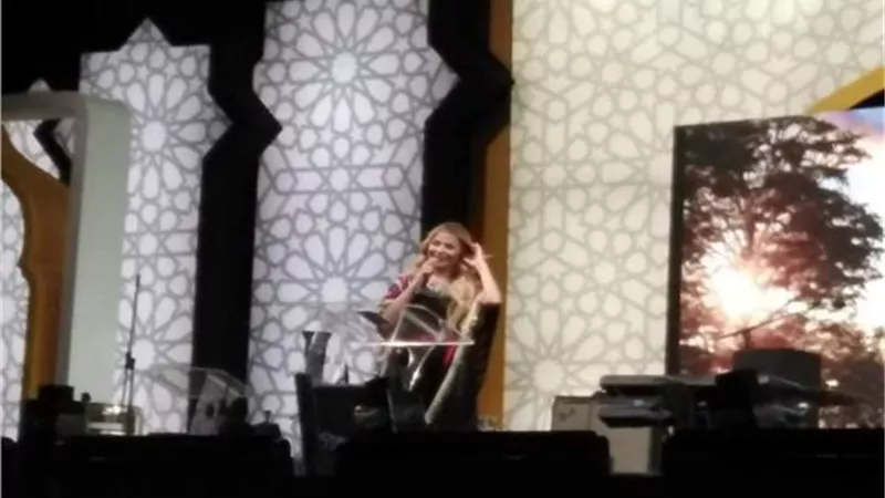رزان مغربى بإطلالة مثيرة فى حفل العاصمة الإدارية.. فيديو