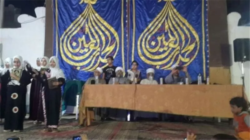 تكريم حفظة القران الكريم بكتاتيب الشيخ محمد بيومى