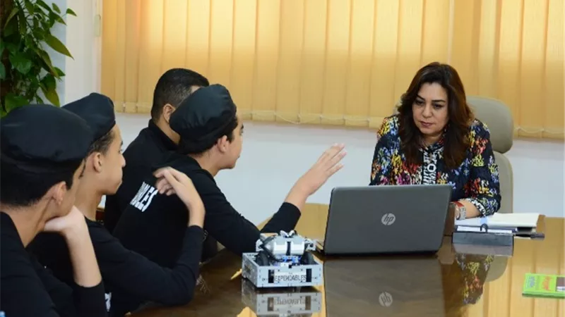 مساعى محافظ دمياط تنجح فى مشاركة فريق المحافظة بالمسابقة العالمية للروبوت بدعم المجتمع المدني