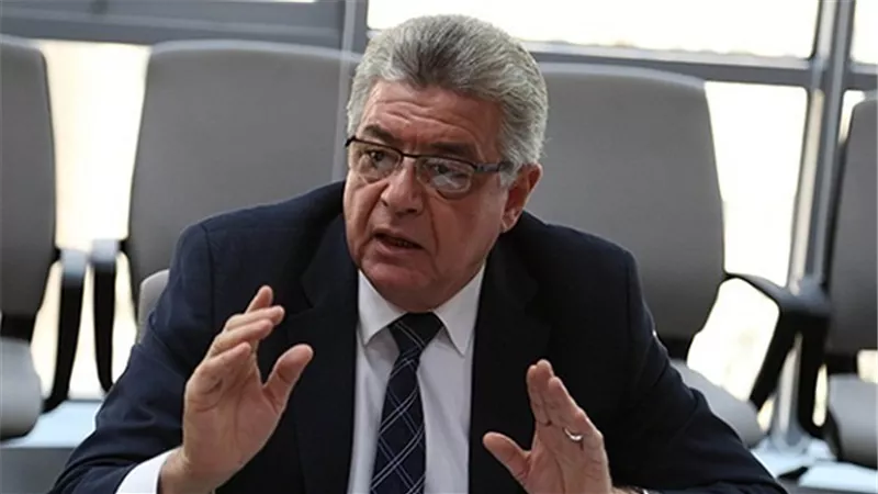 هانى أباظة:إنهاء التعاقد مع ٣٦ الف معلم إهدار للمال والوقت