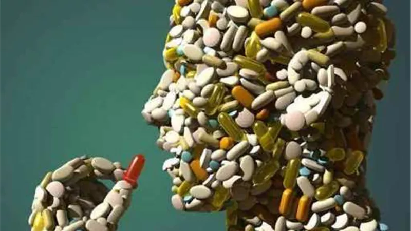 الأطباء يحذرون: المضاد الحيوي.. سلاح ذو حدين