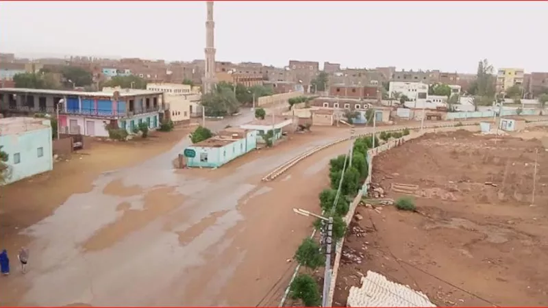 أمطار ورعد وبرق فى سماء الوادى الجديد