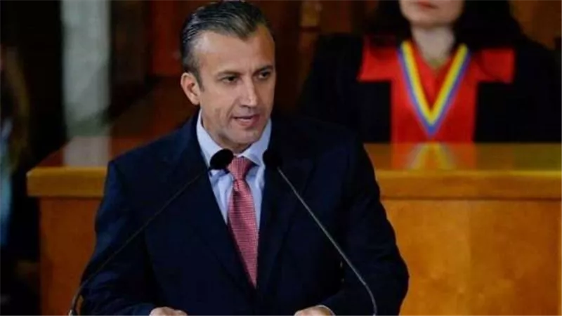 نائب رئيس فنزويلا يترأس وفد بلاده الى المنتدى الاقتصادى فى بطرسبورج