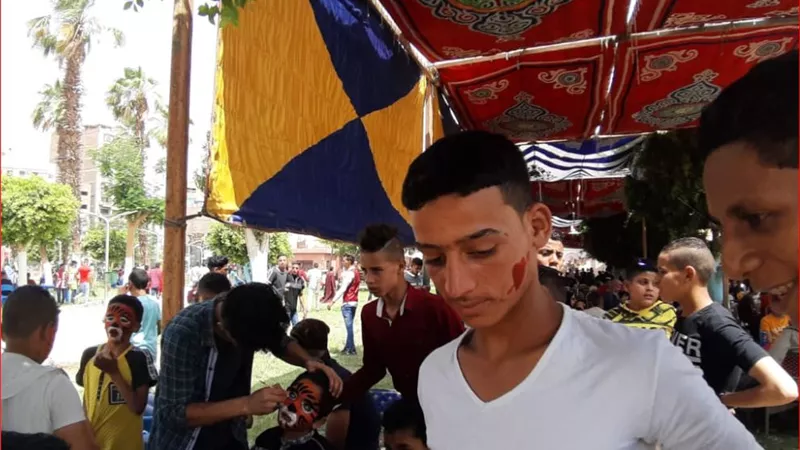 تزاحم الاسايطة على حديقة الفردوس وكورنيش النيل في ثان ايام العيد