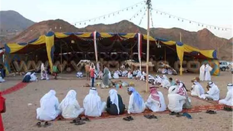 الجلاسبوت ورقصات الدحية والتنوره جذبت أنظار السياح بجنوب سيناء