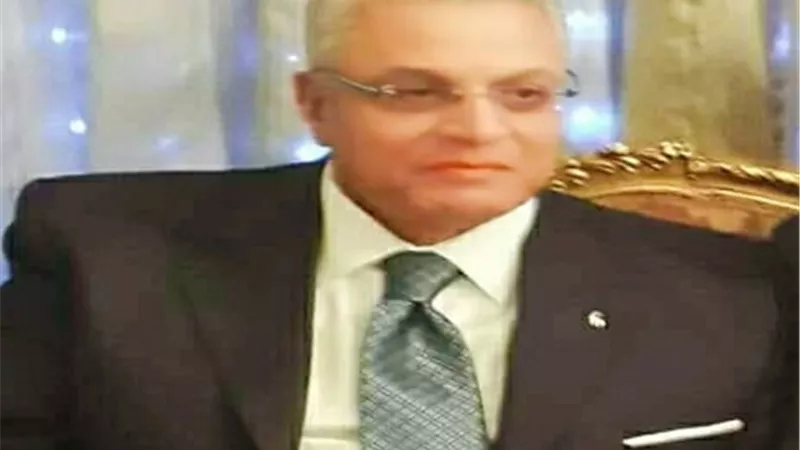 حزب الوفد بأسيوط يقدم العزاء لشهيد اسيوط
