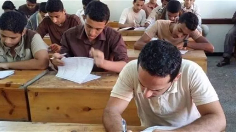 التعليم: امتحان العربي بالثانوية العامة بعيد عن التعقيد.. وقواعد جديدة لتصحيح الدرجات