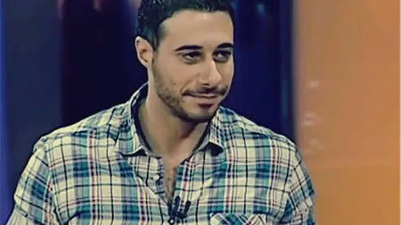 احمد السعدنى يداعب محبيه على انستجرام