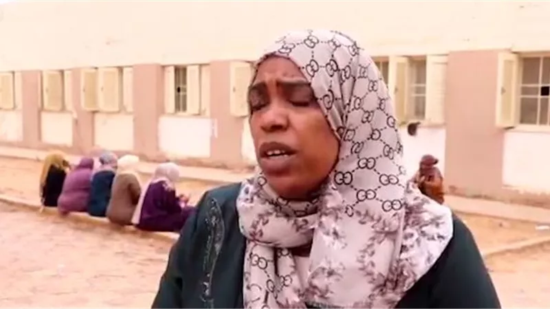 كارثة تدفع الأهالى فى ليبيا لمغادرة منازلهم.. فيديو