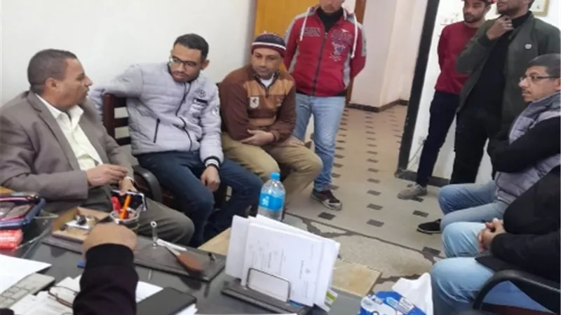 زيارات ميدانية للشركات وتسوية مستحقات عمال بالوادى الجديد