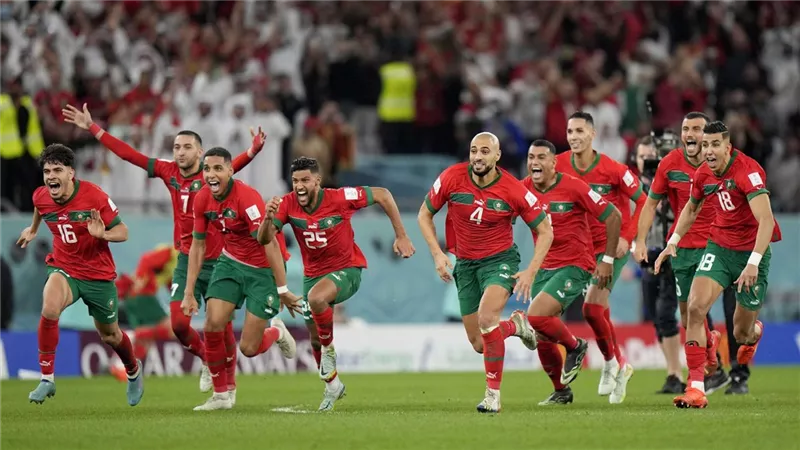 العروض تنهال على نجم المغرب بعد تألقه في كأس العالم