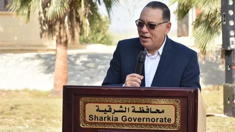 محافظ الشرقية يفتتح موسم مراقبة ومشاهدة وجمع عينات البط