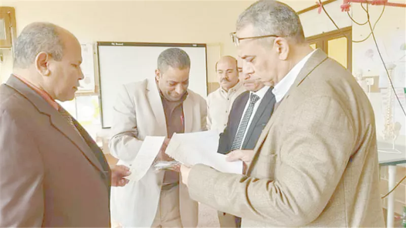قيادات تعليم سوهاج .. في مدرسة المتفوقين