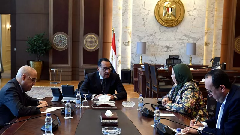 رئيس الوزراء يتابع الموقف التنفيذي لتطوير جزيرة الوراق