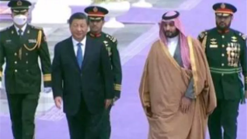 ولي العهد السعودي يستقبل الرئيس الصيني بقصر 