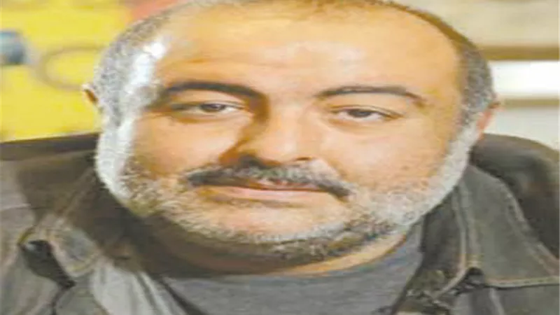 سامح عبدالعزيز.. يضع اللمسات الأخيرة لـ 
