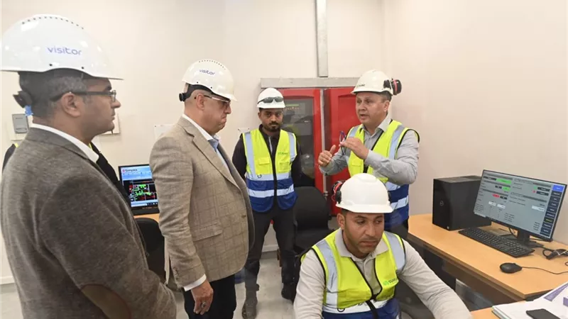 إنفوجراف| أبرز تصريحات وزير الإسكان بمحطة التنقية بالإسكندرية