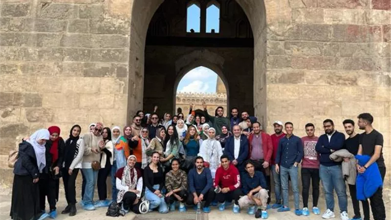 هندسة جامعة بدر تنظم رحلة إستكشافية لكنوز العمارة الخفية.. فيديو