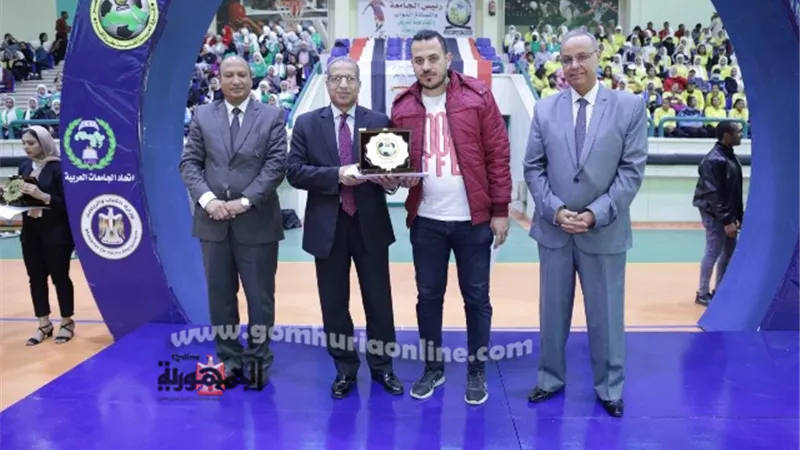 جامعة بنها تفوز بكأس الدورة العربية السابعة عشر لخماسيات كرة القدم
