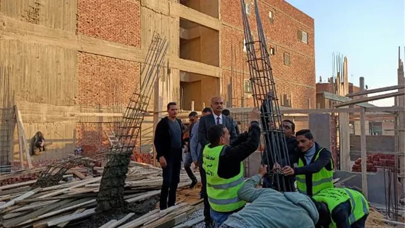 ضبط ووقف اعمال بناء بدون ترخيص بالدقي