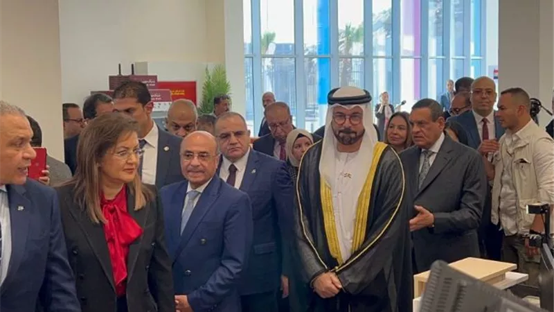 وزيرة التخطيط والتنمية الاقتصادية تفتتح مركز خدمات مصر بأسوان