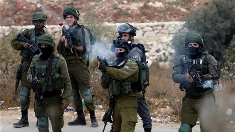 مقتل وإصابة 5 فلسطينيين برصاص الجيش الإسرائيلي في رام الله