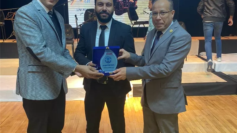 إعلان جوائز مهرجان المسرح للعروض القصيرة بجامعة القناة